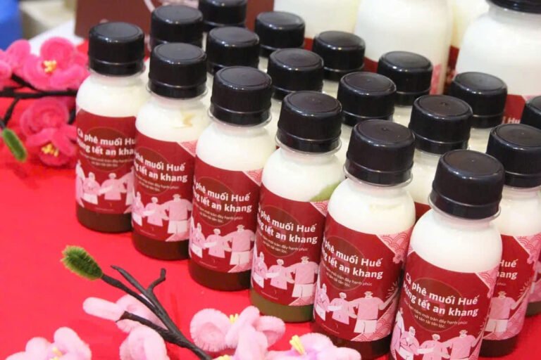 Cà phê muối Huế đóng chai