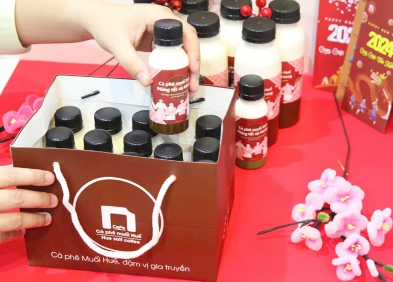 Cà phê muối Huế đóng chai